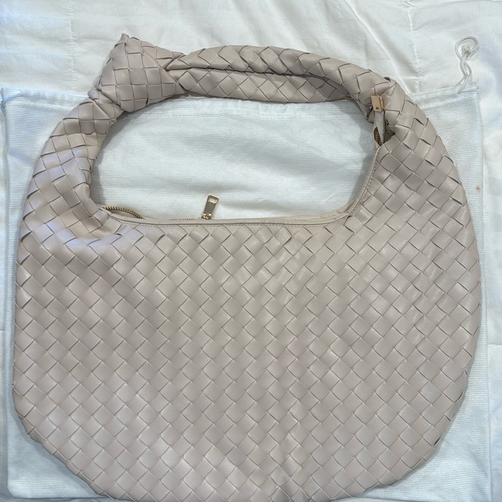 Anthropolgie - Melie Bianco , Oversized  Bridgette Bag